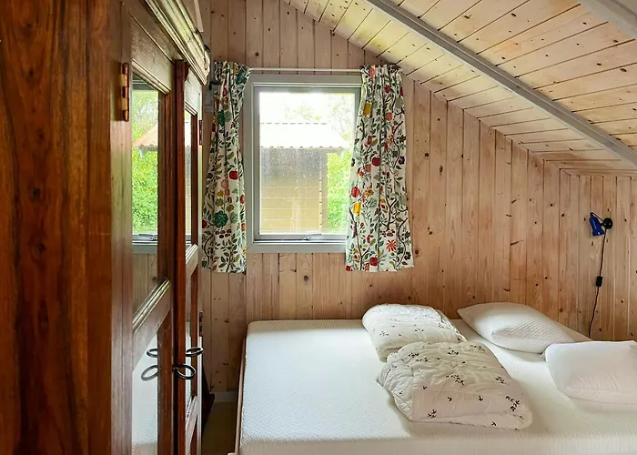 Kalmar House By Forest And In Lolland * Наксков